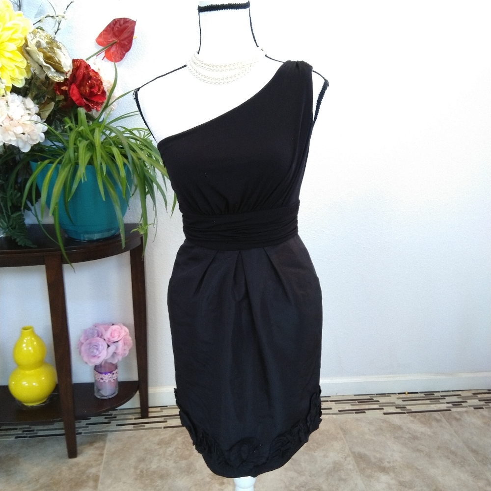 Max & Cleo black one shoulder dress size 4